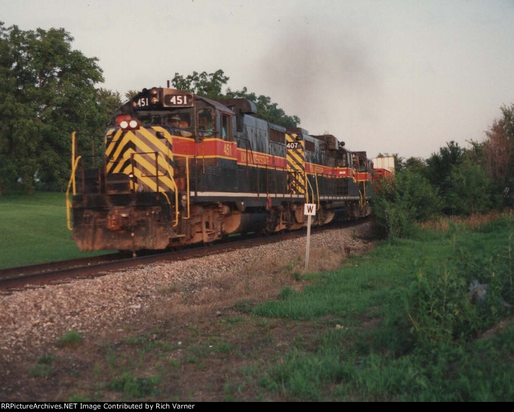 Iowa Interstate RR (IAIS) #451